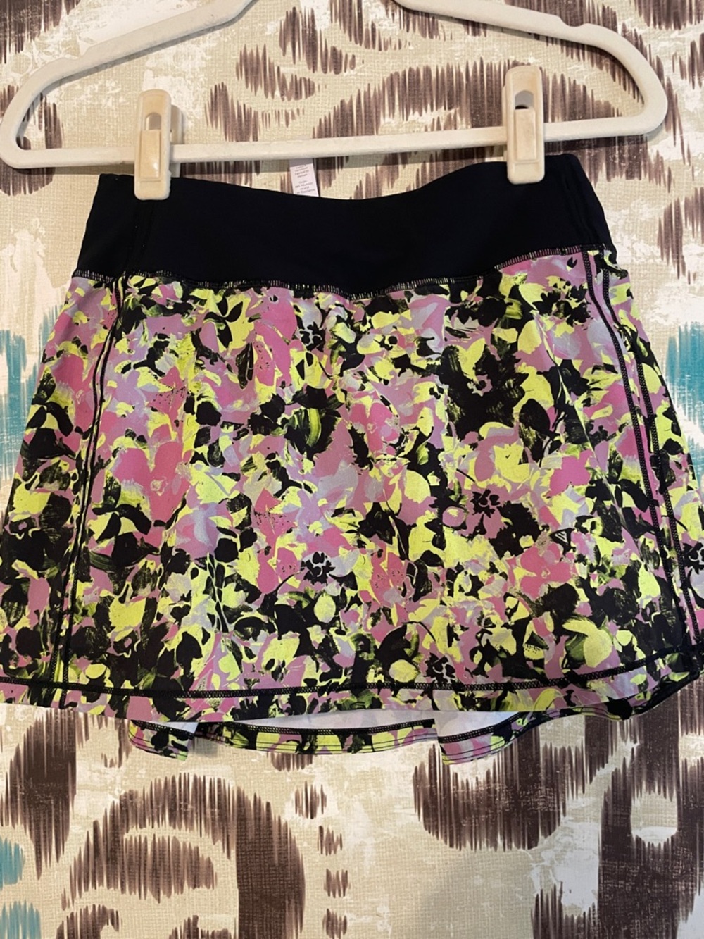 lululemon athletica Floral Active Skirt with Black Waistband - Pink & Lime